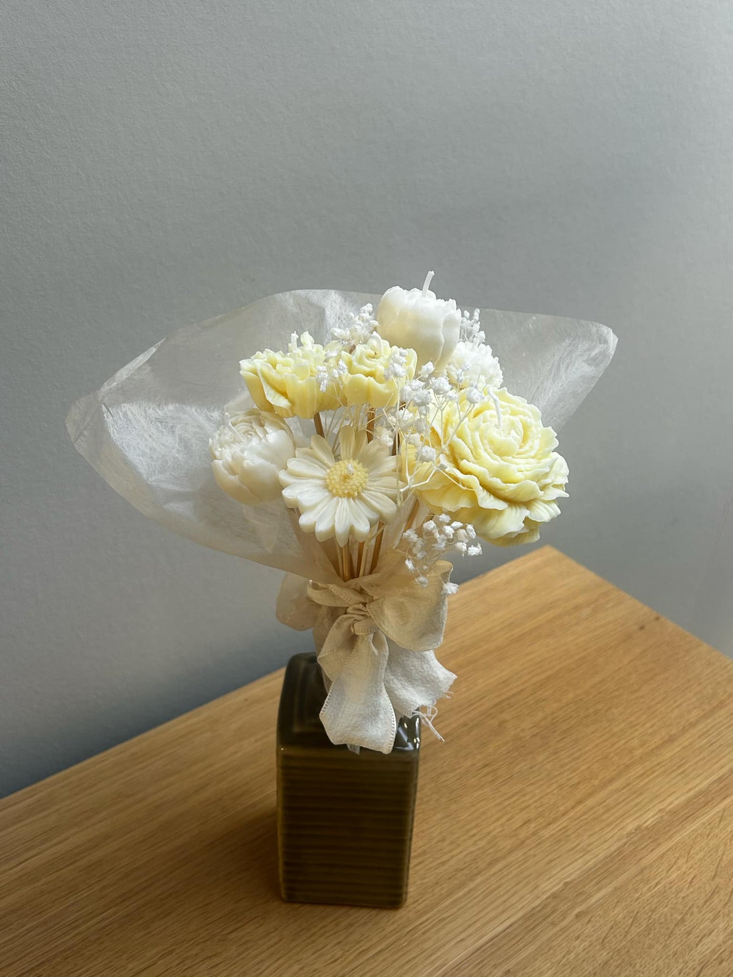 BOEKET BLOEMEN - kaarsen