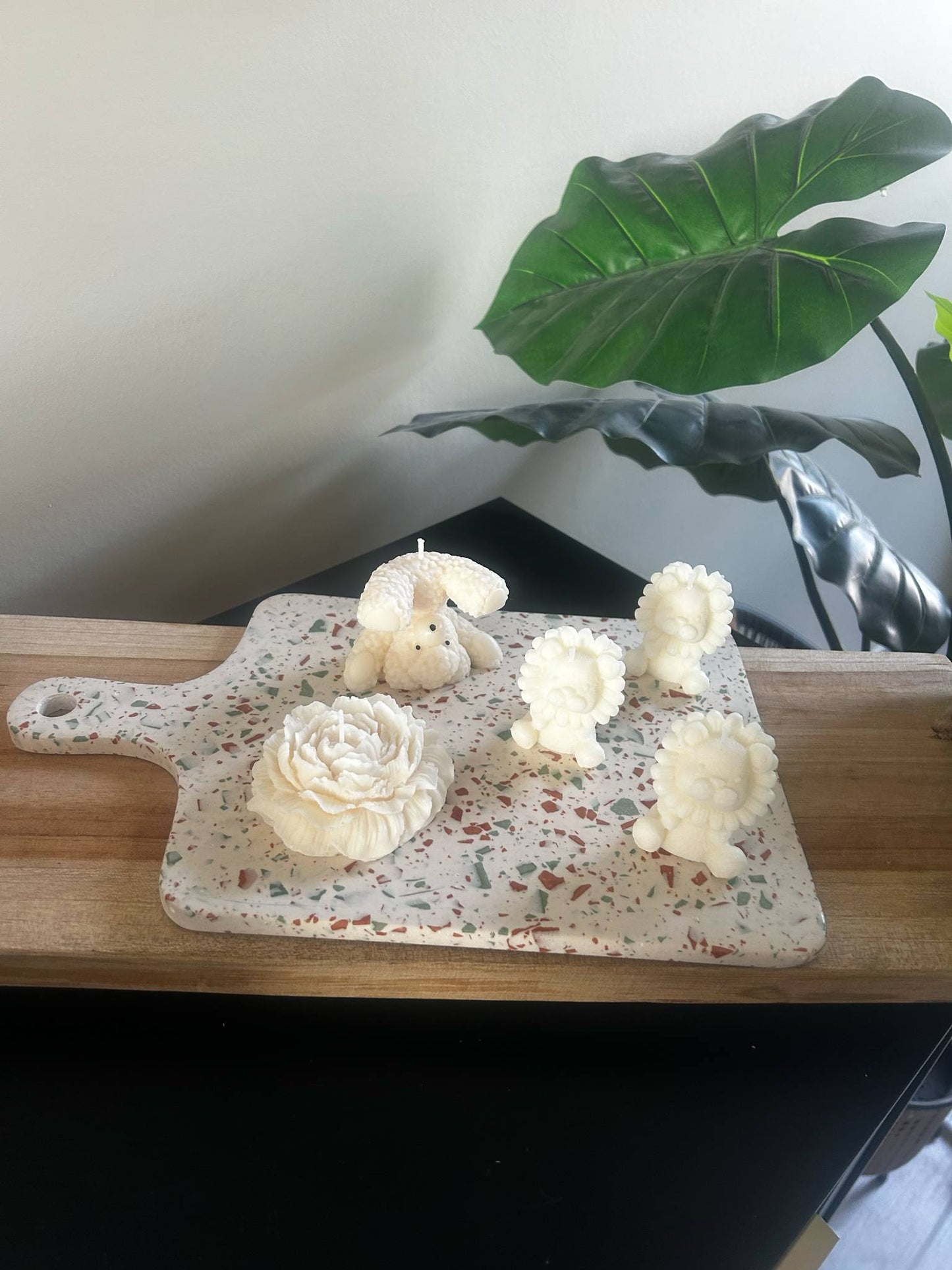 PLATEAU - terrazzo effect